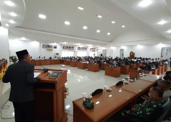 Paripurna DPRD Tanah Datar, Bupati Jelaskan Ranperda Pertanggungjawaban APBD 2019