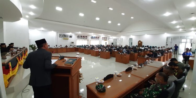 Paripurna DPRD Tanah Datar, Bupati Jelaskan Ranperda Pertanggungjawaban APBD 2019