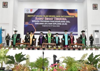 Kembali Secara Virtual, IAIN Batusangkar Cetak 518 Wisudawan