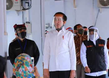 Pastikan Gratis, Presiden Jokowi Ajak Masyarakat Ikuti Vaksinasi COVID-19