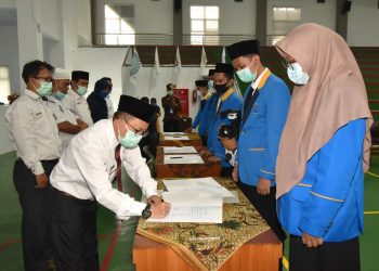 Lantik UKM Dan UKK, Warek IAIN Batusangkar Ajak Setiap Lembaga Aktif Manfaatkan Medsos