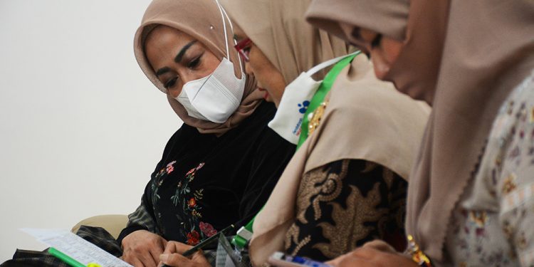 Bupati Eka Putra: Pendataan Keluarga 2021 Petugas Harus Jelas