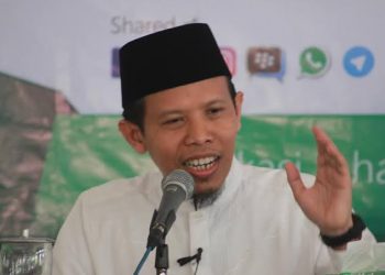 Ini Tanggapan Dewan Da’wah Soal Wacana Zakat untuk LGBT