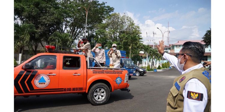 Gerak Cepat, Bupati Eka Putra Turunkan 20 Personil Gabungan Bantu Tangani Bencana Gempa Pasaman Barat
