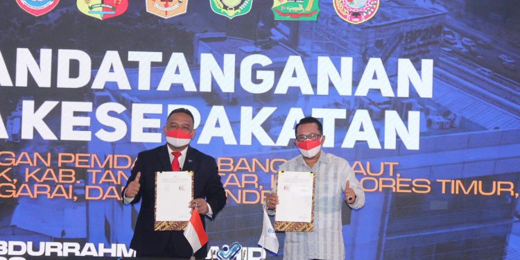 Lindungi Tenaga Kerja Tanah Datar Untuk Luar Negeri, Bupati Eka Putra Tanda Tangani Nota Kesepatan Dengan BP2MI