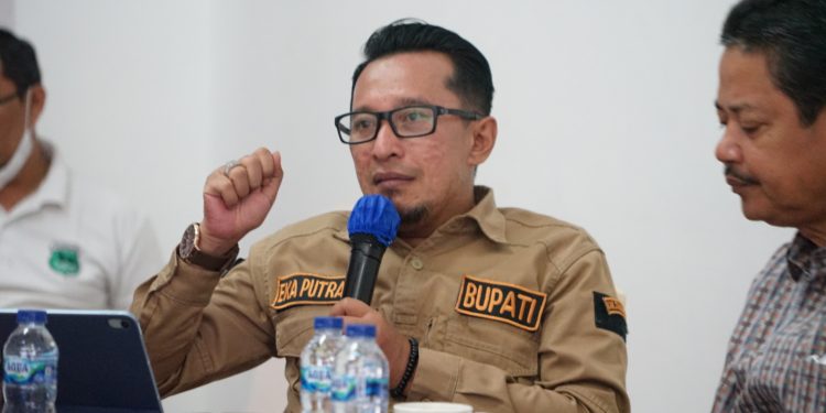 Ramainya Kunjungan Wisata Ke Tanah Datar, Bupati Eka Putra Undang Asisten Dan Kepala OPD Rapat Kerja