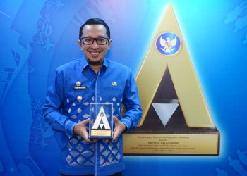 10 Kali Berturut Raih WTP, Bupati Eka Putra Terima Penghargaan Dari Menkeu RI Sri Mulyani