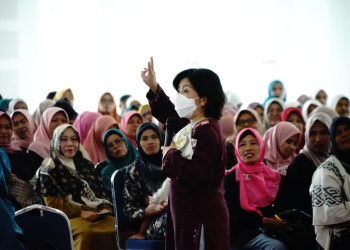 Serius Cegah Stunting, TPPKK Tanah Datar Gelar Seminar Hadirkan Ahli Gizi Masyarakat DR.dr.Tan Shot Yen. M.Hum