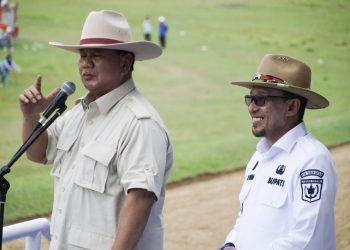 Luar Biasa Bupati Eka Putra, Menhan Prabowo Resmi Buka Pacu Kuda, Wamenaker Ikut Menonton
