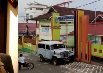 TEGAS, TAK ADALAGI NEGOSIASI BUPATI EKA PUTRA SIAP MENEMPUH JALUR HUKUM