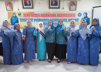 Mewakili Tanah Datar, Ketua Kelompok Dasawisma Matahari 28 Nagari Minangkabau Ekspos Di Tingkat Sumbar