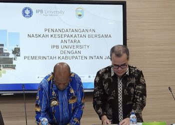 Apolos Bagau, PJ Kabupaten Intan Jaya Fokus Bangun SDM Anak Asli Papua