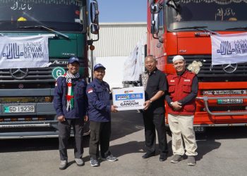 Kolaborasi Pengiriman 12 Truk Kontainer Bantuan Kemanusiaan untuk Palestina