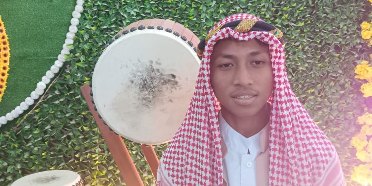Perdana, Khotbah Berbahasa Arab di Masjid Agung Nuu Waar Setu
