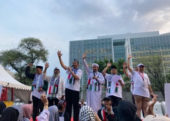 Umat Islam Gelar Aksi Jumat Berduka Kutuk Genosida di Gaza