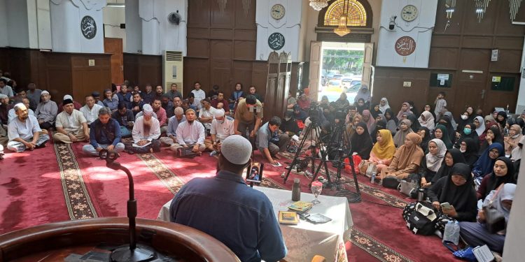 Kajian Masjid Cut Meutia: Ustadz Subhan Bawazier Bahas ‘Pemberi Harapan Palsu’