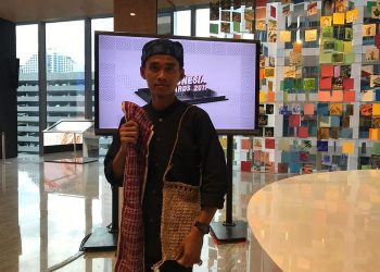 Kisah Sukses Pemuda Baduy Pasarkan Kerajinan Adat via Internet