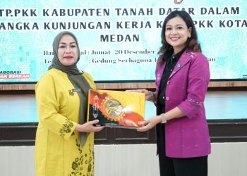 Ny. Lise Eka Putra, PKK Perkokoh Ketahanan Keluarga