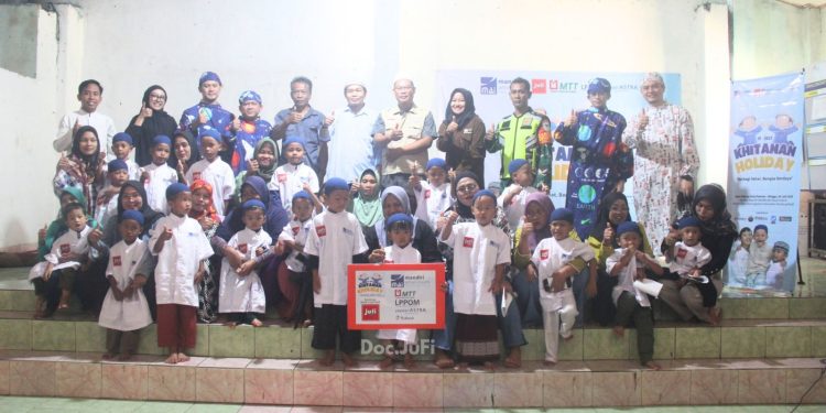 JUFI Gelar Khitan Holiday ke-4 di Bandung Barat