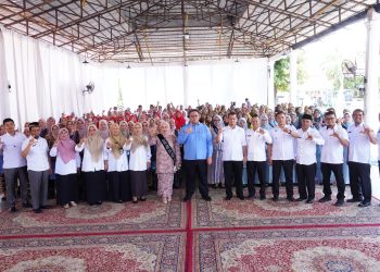 Sukseskan Wajib Belajar 13 Tahun, Pokja PAUD Kabupaten, Bunda PAUD Kecamatan Dan Nagari Se Tanah Datar Dikukuhkan