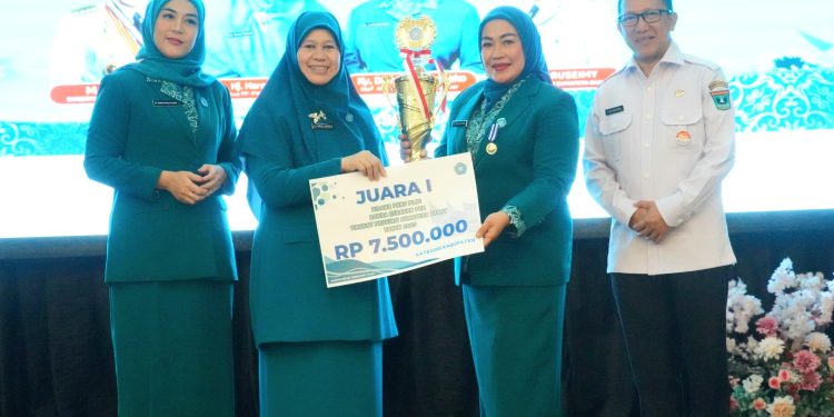 Temu Kader PKK Berprestasi, Dasawisma Dan HKG PKK Ke-53 Tahun 2025, Tanah Datar Bertabur Prestasi