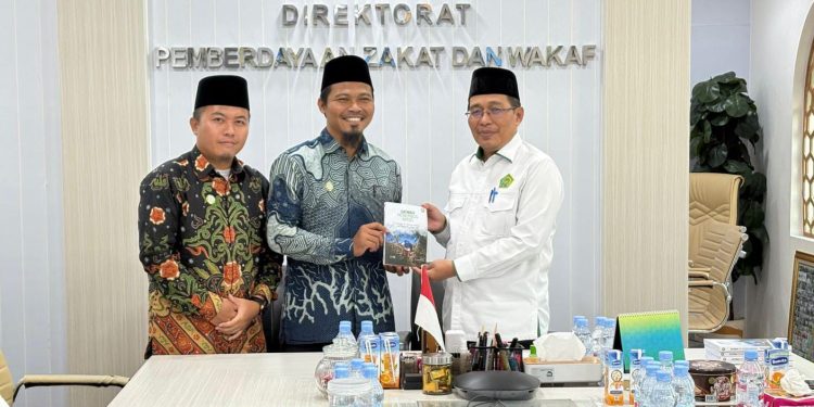 Laznas DDII Silaturrahim ke Kemenag RI, Bahas Penguatan Zakat dan Wakaf Produktif