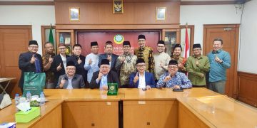 Kunjungi Dewan Dakwah, Presiden WADAH Malaysia Serukan Penguatan Kader dan Persatuan Serumpun