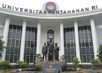 Sambut Baik Klarifikasi Kemhan soal Hijab, DDII Desak Hak Mahasiswi Mundur Dipulihkan